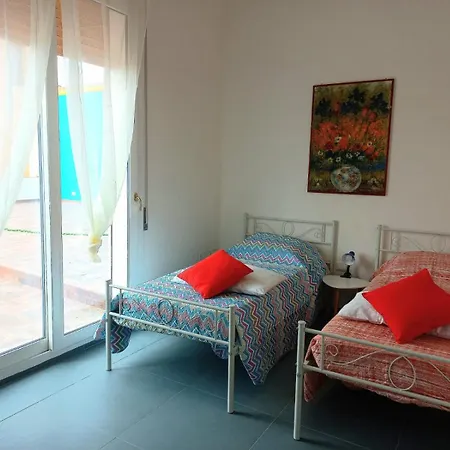 Holiday home Chicca D'azzurro