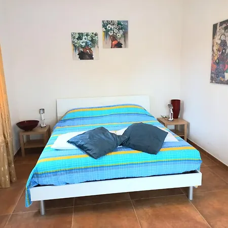 Chicca D'azzurro Ferienhaus